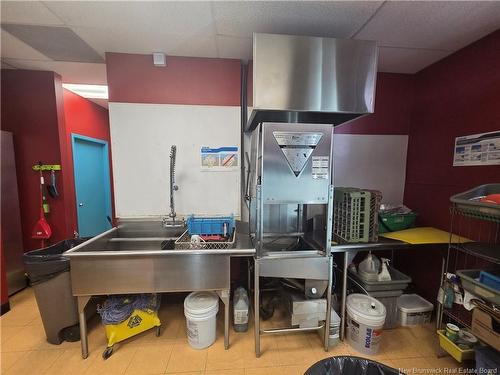 123 York St, Fredericton, NB 