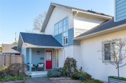 211 Henry St Victoria, BC V9A 3H8