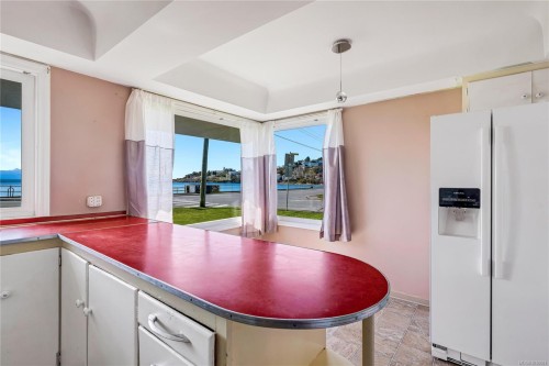 406 Beach Dr, Oak Bay, BC 