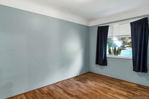 406 Beach Dr, Oak Bay, BC 