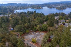 3802 Madaric Pl Saanich, BC V8Z 2N1