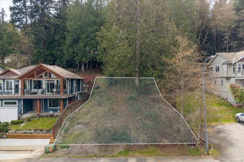 5577 Norton Rd, Nanaimo, BC 
