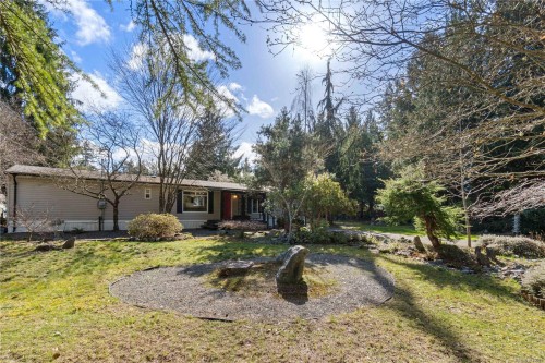 850 Carson Rd, Qualicum Beach, BC 