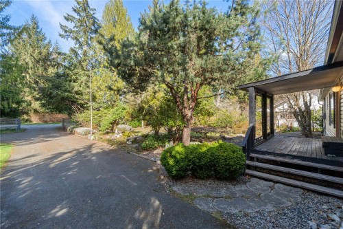 850 Carson Rd, Qualicum Beach, BC 
