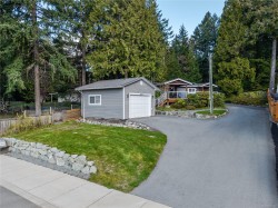 6636 Jenkins Rd Nanaimo, BC V9T 6G8
