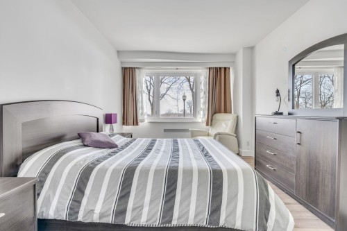 Chambre à coucher principale - 10-600 Av. Wilfrid-Laurier, Québec (La Cité-Limoilou), QC - Indoor Photo Showing Bedroom