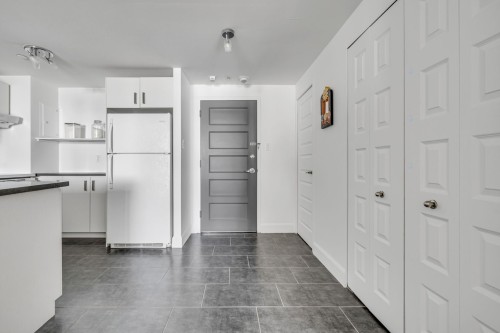 Hall d'entrée/Vestibule - 10-600 Av. Wilfrid-Laurier, Québec (La Cité-Limoilou), QC - Indoor Photo Showing Kitchen