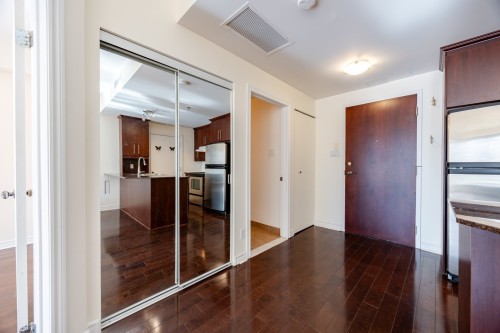 Hall d'entrée/Vestibule - 406-1455 Rue Towers, Montréal (Ville-Marie), QC - Indoor Photo Showing Other Room