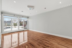Salon - 