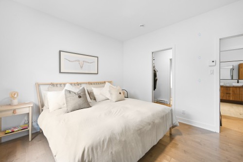 Bedroom - 94 Rue Paquin, Saint-Jean-Sur-Richelieu, QC - Indoor Photo Showing Bedroom