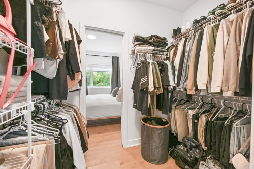 Closet - 94 Rue Paquin, Saint-Jean-Sur-Richelieu, QC - Indoor With Storage