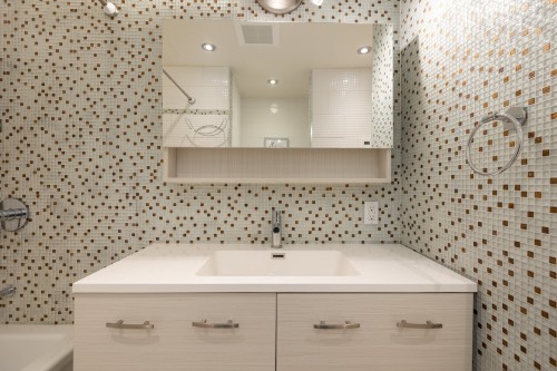 Bathroom - 2141 Rue De Maricourt, Montréal (Le Sud-Ouest), QC - Indoor Photo Showing Bathroom