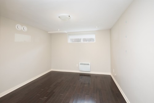 Bedroom - 2141 Rue De Maricourt, Montréal (Le Sud-Ouest), QC - Indoor Photo Showing Other Room