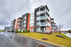302-70 Rue Toe-Blake  Vaudreuil-Dorion, QC J7V 0B8