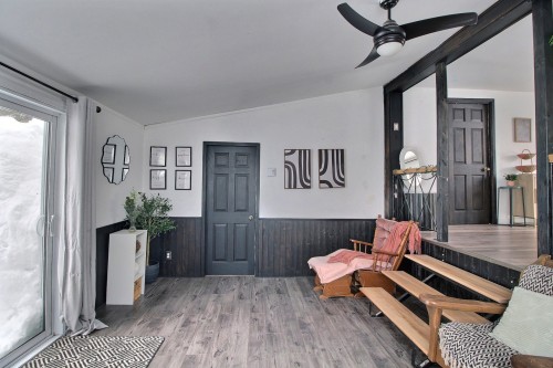 Salon - 165 Rue Laprairie, Val-D'Or, QC - Indoor Photo Showing Other Room