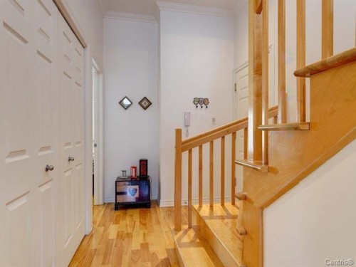 Hall d'entrée/Vestibule - 6-1060 Rue Ste-Élisabeth, Montréal (Ville-Marie), QC - Indoor Photo Showing Other Room