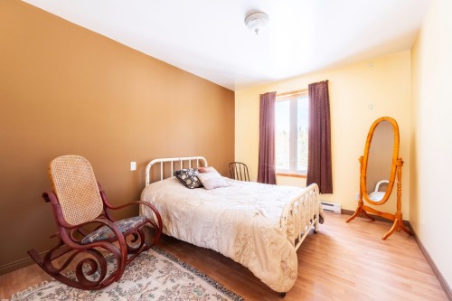 Chambre à coucher - 1 Ch. Du Lac-Des-Plaines, Saint-Cyrille-De-Lessard, QC 