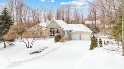 43 Ch. de Fribourg  Saint-Sauveur, QC J0R 1R2