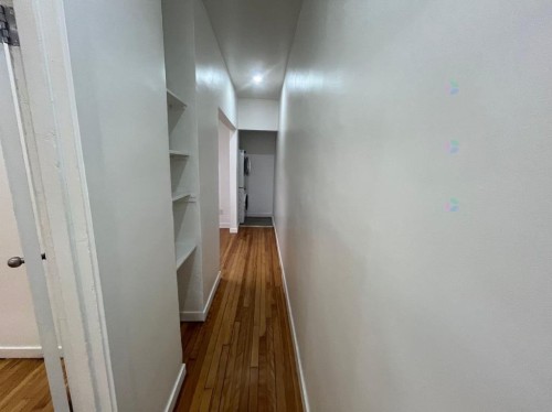 Hall d'entrée/Vestibule - 5965 Rue Hamilton, Montréal (Le Sud-Ouest), QC - Indoor Photo Showing Other Room