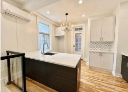 1-1120 Av. Lajoie  Montréal (Outremont), QC H2V 1N7