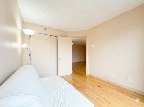 Chambre à coucher - 662-98 Rue Charlotte, Montréal (Ville-Marie), QC - Indoor Photo Showing Bedroom