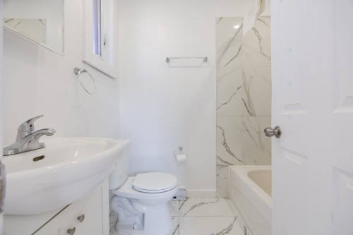 Salle de bains - 5967 Rue Hamilton, Montréal (Le Sud-Ouest), QC - Indoor Photo Showing Bathroom