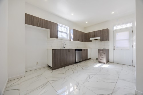 Cuisine - 5967 Rue Hamilton, Montréal (Le Sud-Ouest), QC - Indoor Photo Showing Kitchen