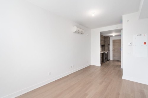 Chambre à coucher - 414C-1400 Rue Ottawa, Montréal (Le Sud-Ouest), QC - Indoor Photo Showing Other Room