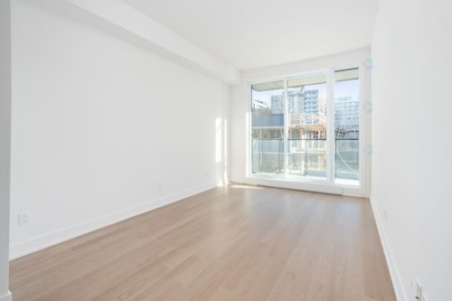 Salon - 414C-1400 Rue Ottawa, Montréal (Le Sud-Ouest), QC - Indoor Photo Showing Other Room