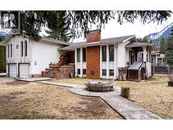 1616 Dogwood Drive Revelstoke, BC V0E 2S1