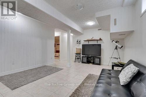 624 Cedar Street W, Shelburne, ON - Indoor
