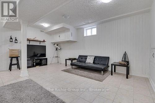 624 Cedar Street W, Shelburne, ON - Indoor