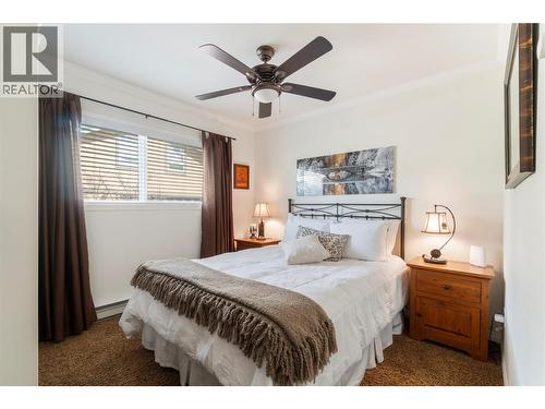 82 Montcalm Crescent, Sicamous, BC - Indoor Photo Showing Bedroom