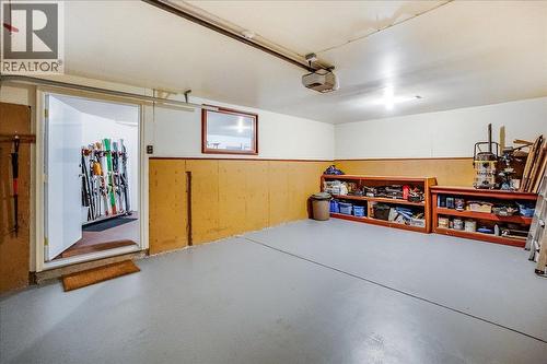 3140 3A Highway, Nelson, BC - Indoor