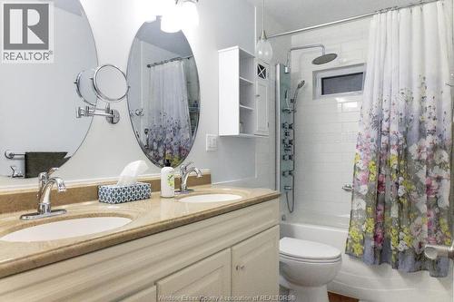 13132 Walker Sideroad, Essex, ON - Indoor Photo Showing Bathroom