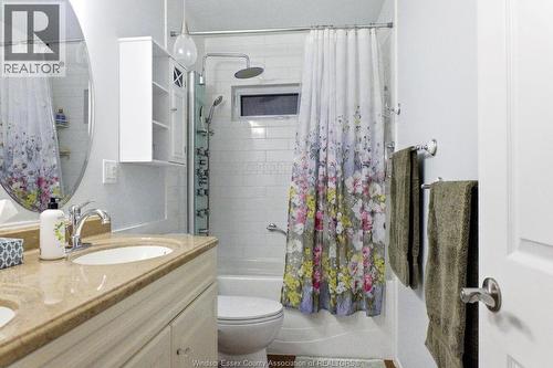 13132 Walker Sideroad, Essex, ON - Indoor Photo Showing Bathroom