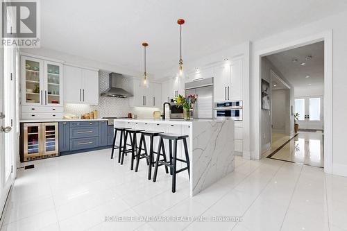 158 WALTER ENGLISH DRIVE  East Gwillimbury, ON L9N 0Y8