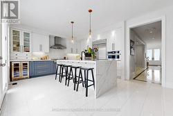 158 WALTER ENGLISH DRIVE East Gwillimbury, ON L9N 0Y8