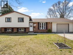 259 MCCURDY Amherstburg, ON N9V 3K5