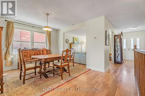 78 Esther Avenue, Cambridge, ON - Indoor Photo Showing Dining Room