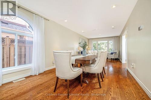 18 Handorf Drive, Cambridge, ON - Indoor Photo Showing Other Room