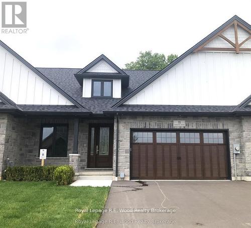 11 Greenhill Drive, Tillsonburg, ON - Outdoor