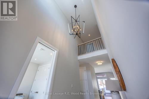 11 Greenhill Drive, Tillsonburg, ON - Indoor Photo Showing Other Room