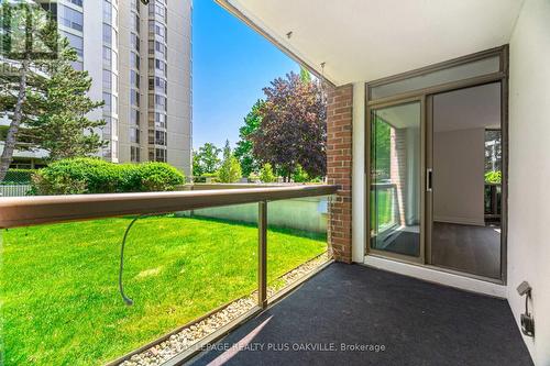 104 - 1225 North Shore Boulevard E, Burlington, ON - Outdoor With Balcony