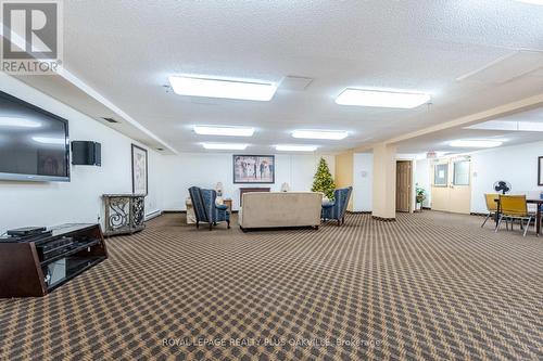 104 - 1225 North Shore Boulevard E, Burlington, ON - Indoor