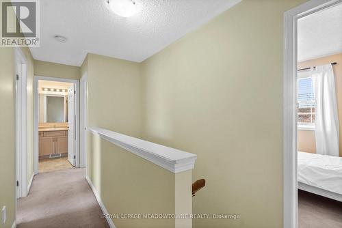 862 Stark Circle, Milton, ON - Indoor Photo Showing Other Room