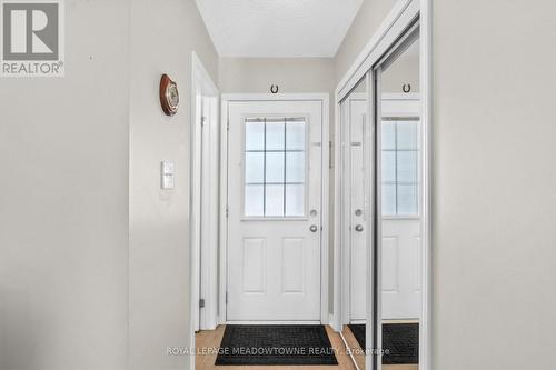 862 Stark Circle, Milton, ON - Indoor Photo Showing Other Room