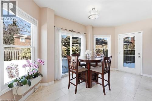 3173 Spring Creek Crescent, Mississauga, ON - Indoor Photo Showing Dining Room