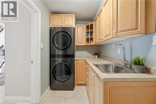 3173 Spring Creek Crescent, Mississauga, ON - Indoor Photo Showing Laundry Room