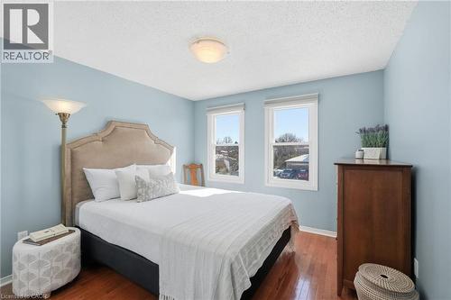 3173 Spring Creek Crescent, Mississauga, ON - Indoor Photo Showing Bedroom